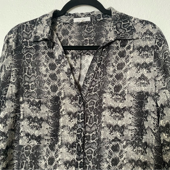 Pleione womans sheer long sleeve top M black snake print sophisticated chic - Picture 2 of 10